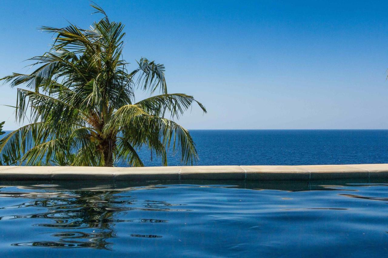 Aquamarine Seaview Villa Amed
